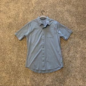 Travis Matthew Button-up